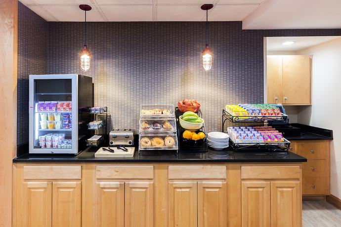 Imagen del bar/restaurante del Hotel Four Points By Sheraton Charlotte - Pineville. Foto 2