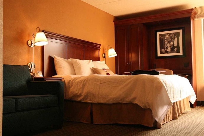 Imagen de la habitación del Hotel Four Points By Sheraton Chicago Westchester/oak Brook. Foto 8