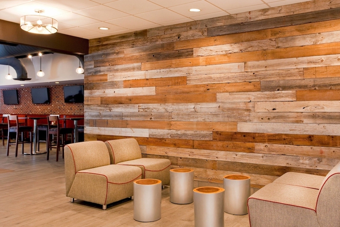 Imagen de los interiores del Hotel Four Points By Sheraton Cleveland Airport. Foto 12