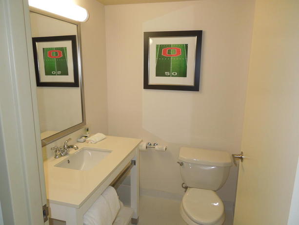 Imagen de la habitación del Hotel Four Points By Sheraton Columbus-polaris. Foto 6