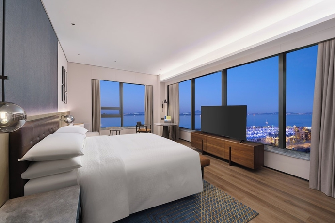 Imagen de la habitación del Hotel Four Points By Sheraton Dalian Donggang. Foto 8