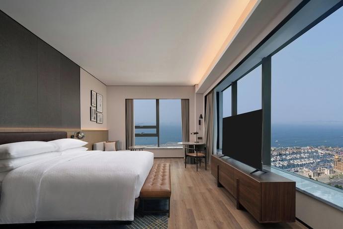 Imagen de la habitación del Hotel Four Points By Sheraton Dalian Donggang. Foto 9