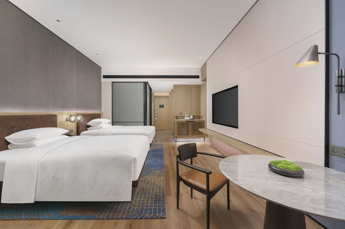 Imagen de la habitación del Hotel Four Points By Sheraton Dalian Donggang. Foto 11