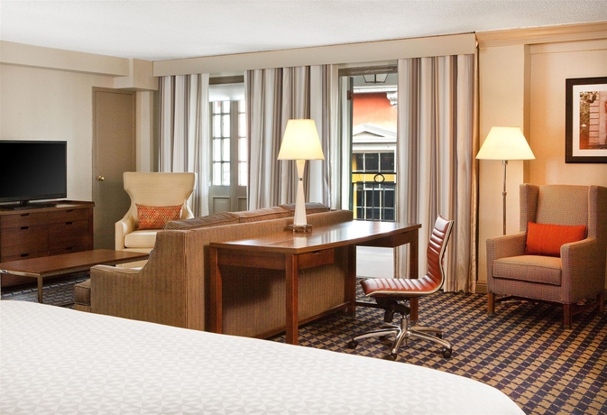 Imagen de la habitación del Hotel Four Points By Sheraton French Quarter. Foto 11
