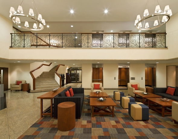 Imagen de los interiores del Hotel Four Points By Sheraton Gatineau-ottawa. Foto 14