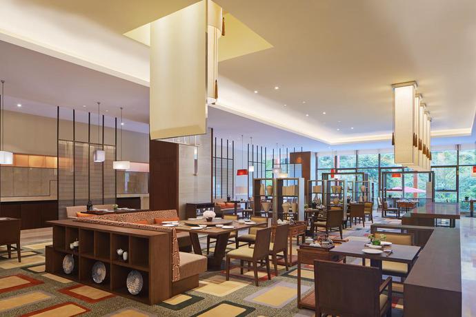 Imagen del bar/restaurante del Hotel Four Points By Sheraton Guangdong, Heshan. Foto 3