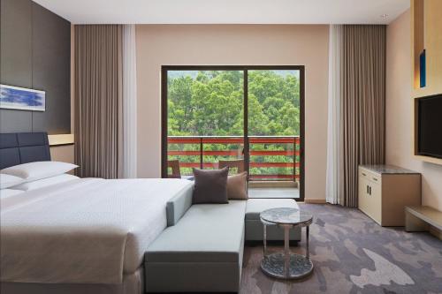 Imagen de la habitación del Hotel Four Points By Sheraton Guangdong, Heshan. Foto 5