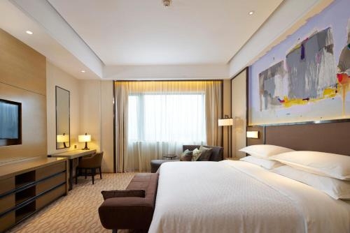 Imagen de la habitación del Hotel Four Points By Sheraton Guilin, Lingui. Foto 6