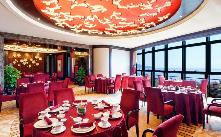 Imagen del bar/restaurante del Hotel Four Points By Sheraton Hainan, Sanya. Foto 3
