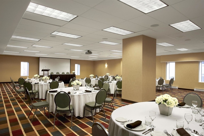 Imagen de los interiores del Hotel Four Points By Sheraton Halifax. Foto 5
