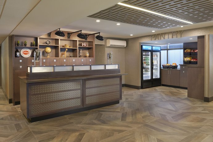 Imagen de los interiores del Hotel Four Points By Sheraton Hamilton - Stoney Creek. Foto 9