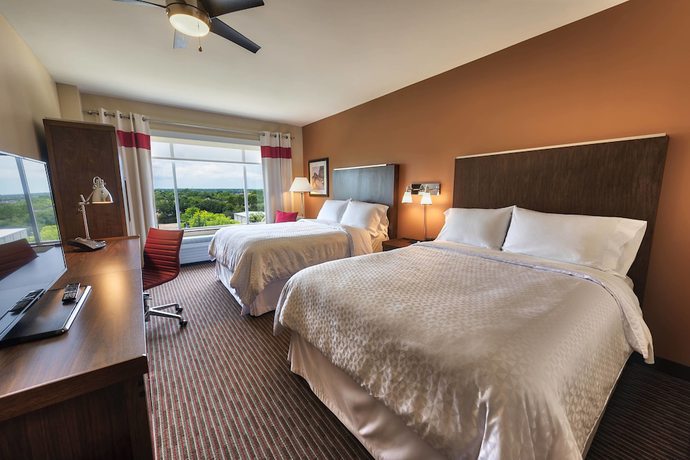 Imagen de la habitación del Hotel Four Points By Sheraton Houston Energy Corridor. Foto 2