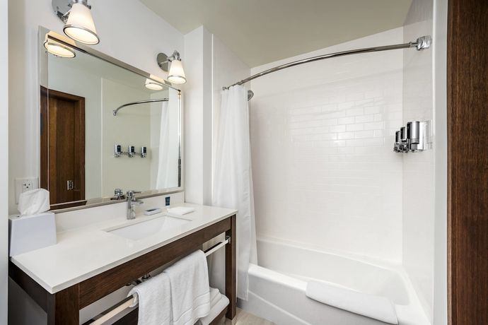 Imagen de la habitación del Hotel Four Points By Sheraton Houston Energy Corridor. Foto 9