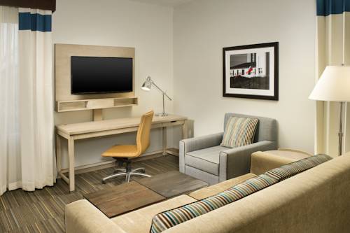 Imagen de la habitación del Hotel Four Points By Sheraton Jacksonville Beachfront. Foto 16
