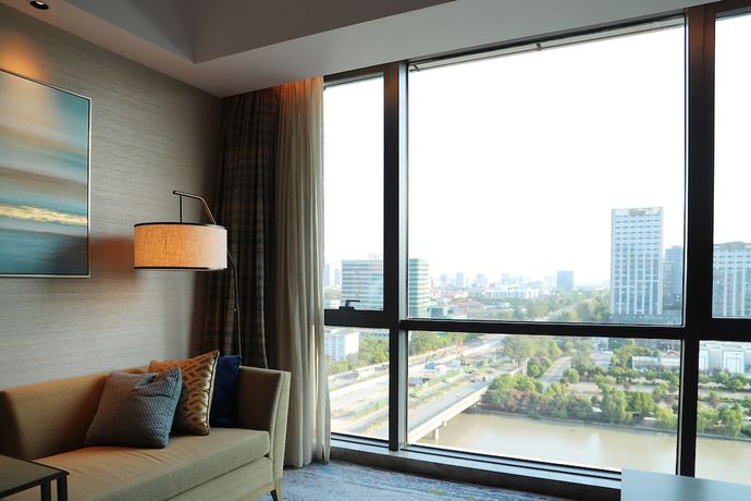 Imagen de la habitación del Hotel Four Points By Sheraton Jiaxing. Foto 8