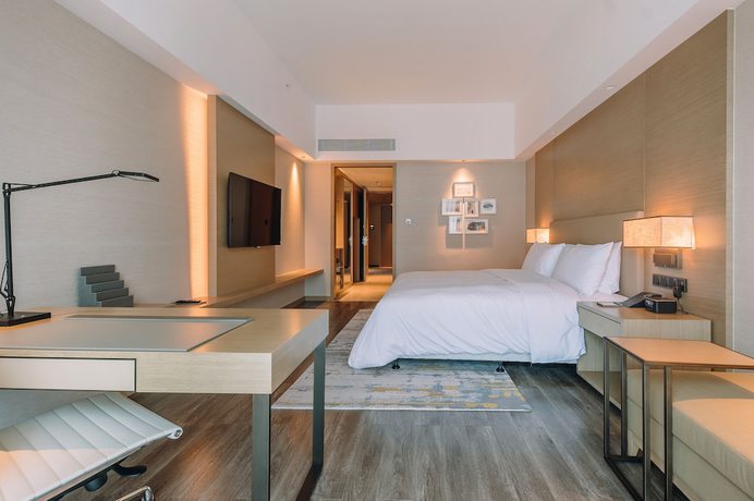 Imagen de la habitación del Hotel Four Points By Sheraton Jiaxing. Foto 12