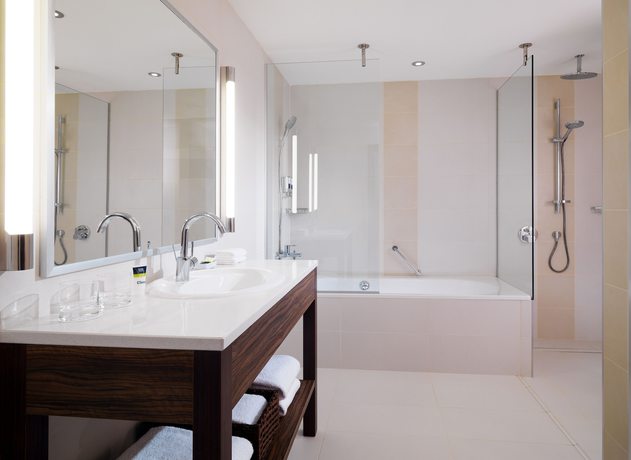 Imagen de la habitación del Hotel Four Points By Sheraton Kaluga. Foto 12