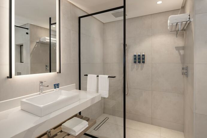 Imagen de la habitación del Hotel Four Points By Sheraton Kampala. Foto 13