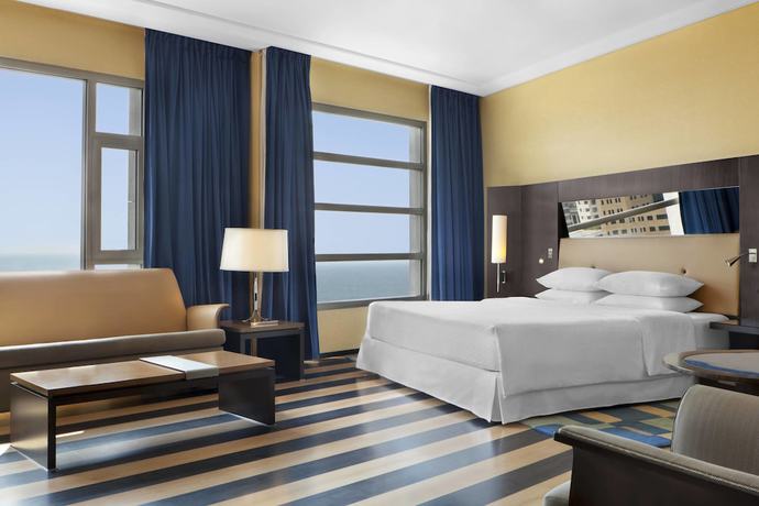 Imagen de la habitación del Hotel Four Points By Sheraton Le Verdun. Foto 6
