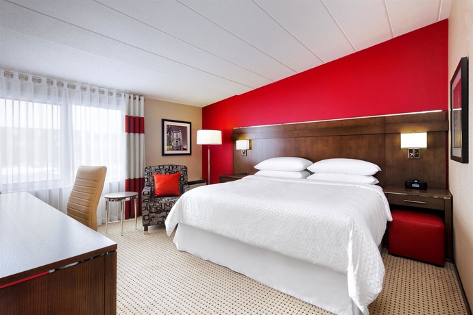 Imagen de la habitación del Hotel Four Points By Sheraton London. Foto 10