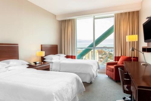 Imagen de la habitación del Hotel Four Points By Sheraton Los Angeles. Foto 8