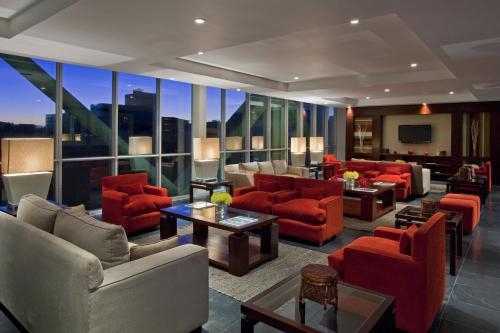 Imagen general del Hotel Four Points By Sheraton Los Angeles. Foto 1