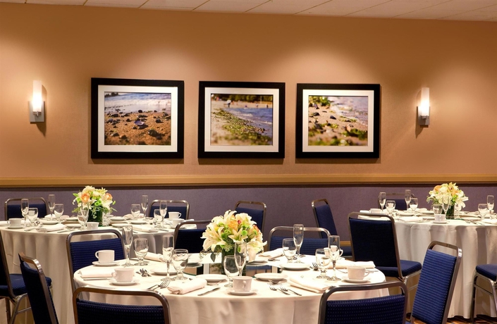 Imagen de los interiores del Hotel Four Points By Sheraton Los Angeles Westside. Foto 13