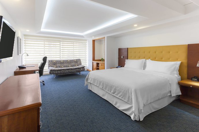 Imagen de la habitación del Hotel Four Points By Sheraton Medellin. Foto 2