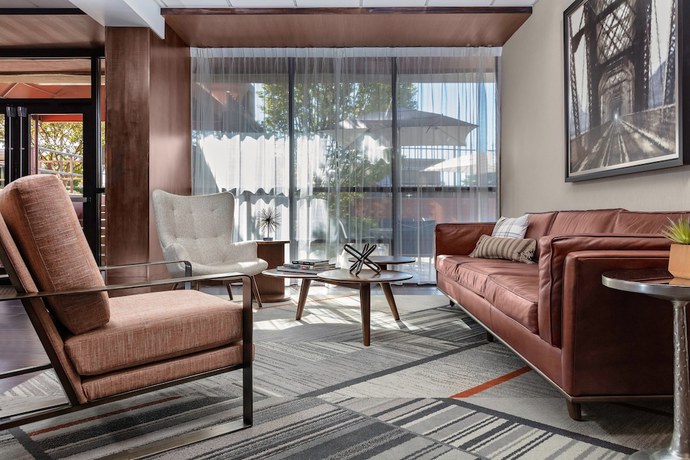 Imagen de los interiores del Hotel Four Points By Sheraton Memphis East. Foto 8