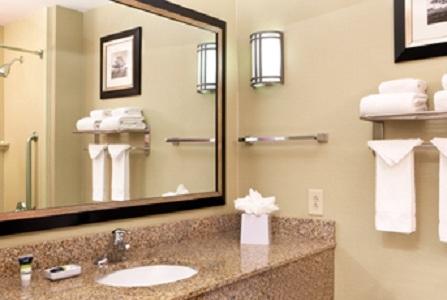 Imagen de la habitación del Hotel Four Points By Sheraton Memphis Southwind. Foto 6