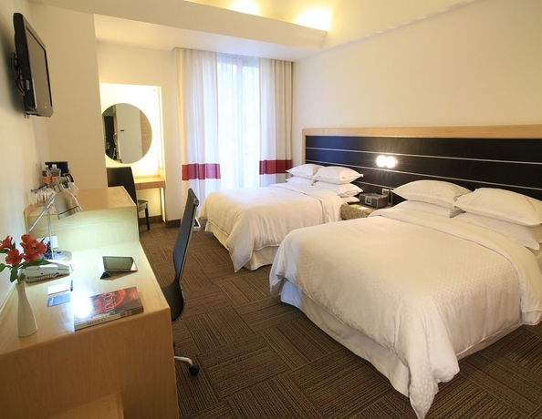 Imagen de la habitación del Hotel Four Points By Sheraton Mexico City, Colonia Roma. Foto 4