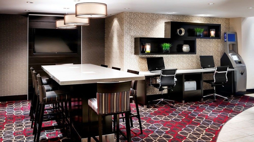 Imagen de los interiores del Hotel Four Points By Sheraton Mississauga Meadowvale. Foto 15