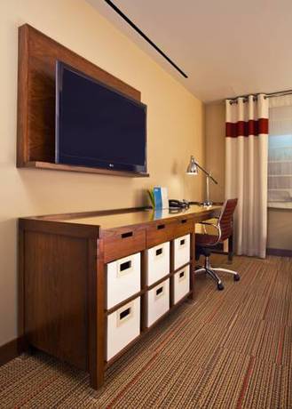 Imagen de la habitación del Hotel Four Points By Sheraton Moncton. Foto 7