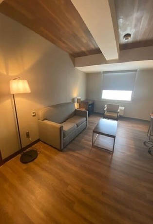 Imagen de la habitación del Hotel Four Points By Sheraton Monterrey Airport. Foto 16