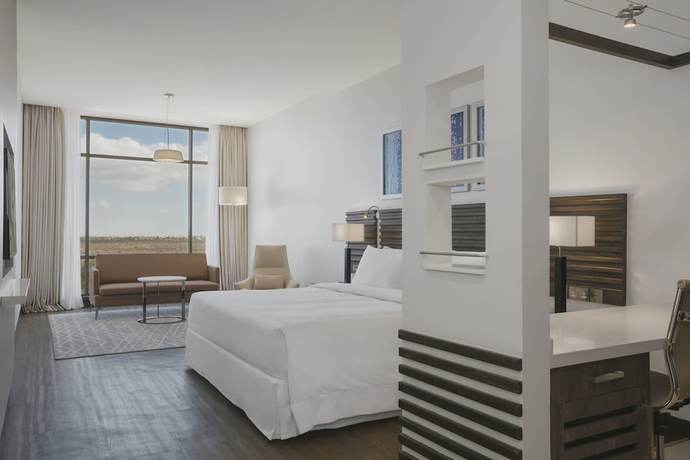 Imagen de la habitación del Hotel Four Points By Sheraton Nairobi Airport. Foto 7