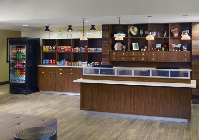Imagen de los interiores del Hotel Four Points By Sheraton Nashville Airport. Foto 10
