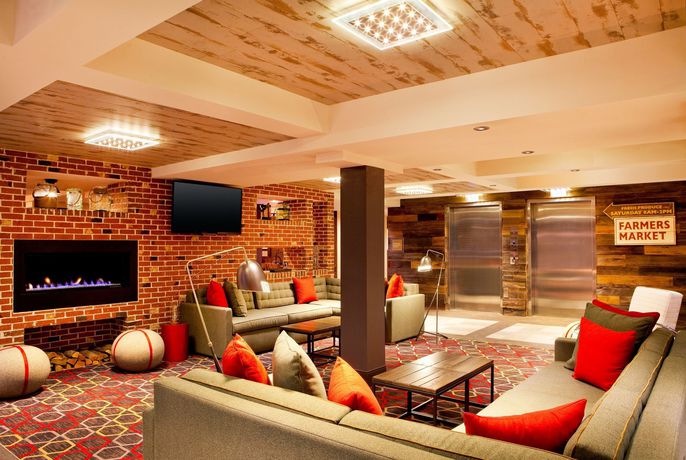 Imagen de los interiores del Hotel Four Points By Sheraton Newark. Foto 10