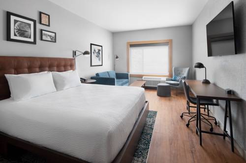 Imagen de la habitación del Hotel Four Points By Sheraton Oklahoma City Airport. Foto 4