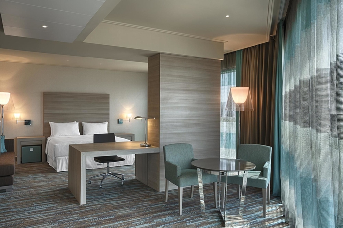 Imagen de la habitación del Hotel Four Points By Sheraton Oran. Foto 9