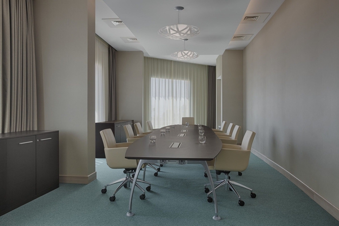 Imagen de los interiores del Hotel Four Points By Sheraton Oran. Foto 14