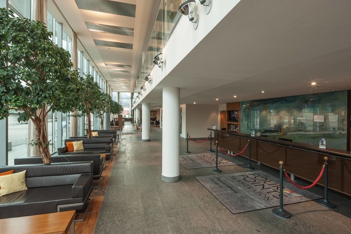 Imagen de los interiores del Hotel Four Points By Sheraton Panoramahaus Dornbirn. Foto 14