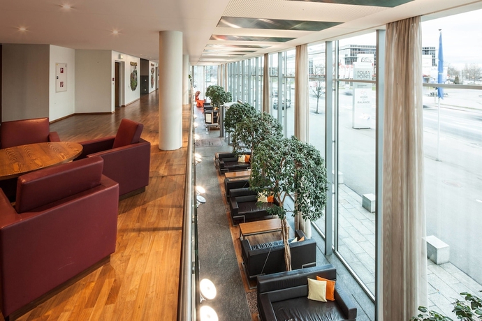 Imagen de los interiores del Hotel Four Points By Sheraton Panoramahaus Dornbirn. Foto 15