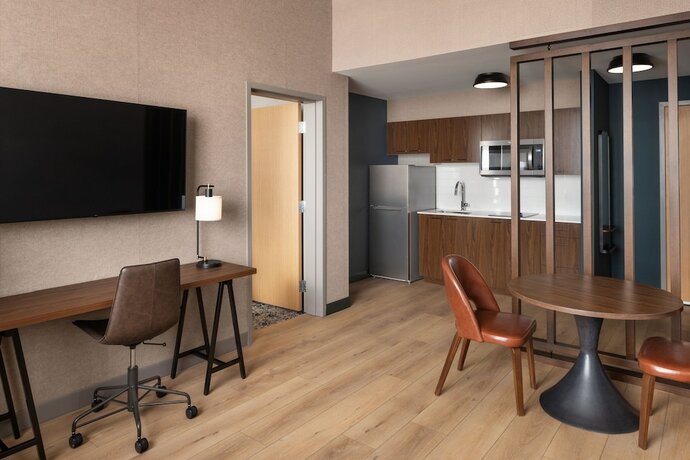 Imagen general del Hotel Four Points By Sheraton Penticton At The Convention Centre. Foto 1