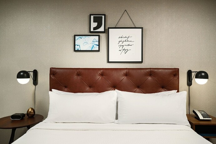 Imagen de la habitación del Hotel Four Points By Sheraton Penticton At The Convention Centre. Foto 13