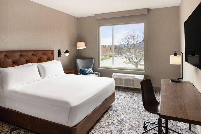 Imagen de la habitación del Hotel Four Points By Sheraton Penticton At The Convention Centre. Foto 16