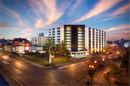 Imagen de los exteriores del Hotel Four Points By Sheraton Peoria. Foto 9