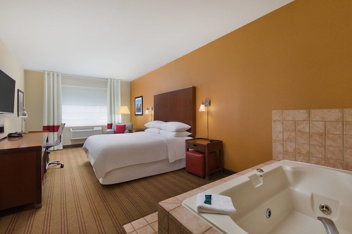 Imagen de la habitación del Hotel Four Points By Sheraton Portland East. Foto 4