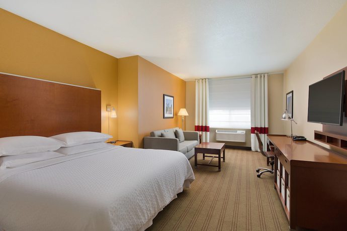 Imagen de la habitación del Hotel Four Points By Sheraton Portland East. Foto 7