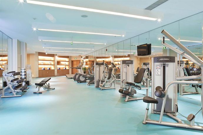 Imagen de los interiores del Hotel Four Points By Sheraton Qingdao Chengyang. Foto 11