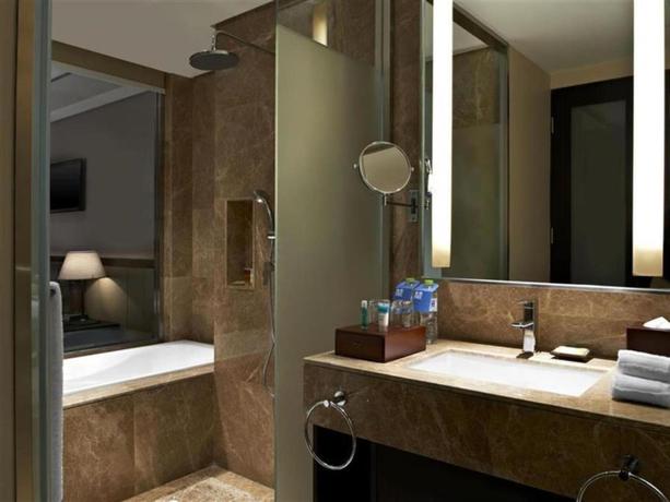 Imagen de la habitación del Hotel Four Points By Sheraton Qingdao, West Coast. Foto 4